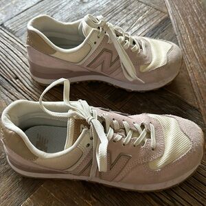 New Balance 574 Sneakers - gently used